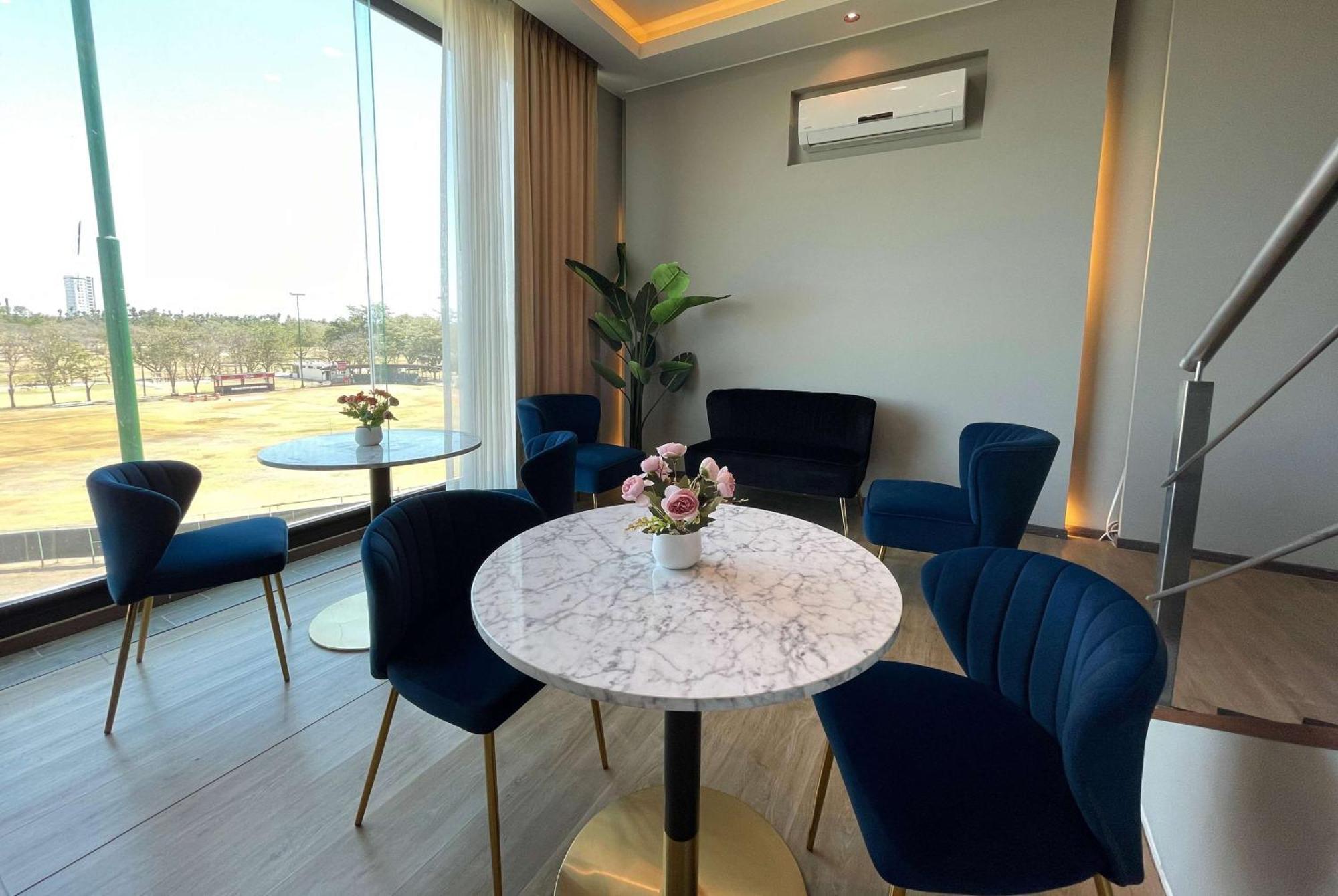 Esplendor By Wyndham Los Mochis Country Place Zewnętrze zdjęcie